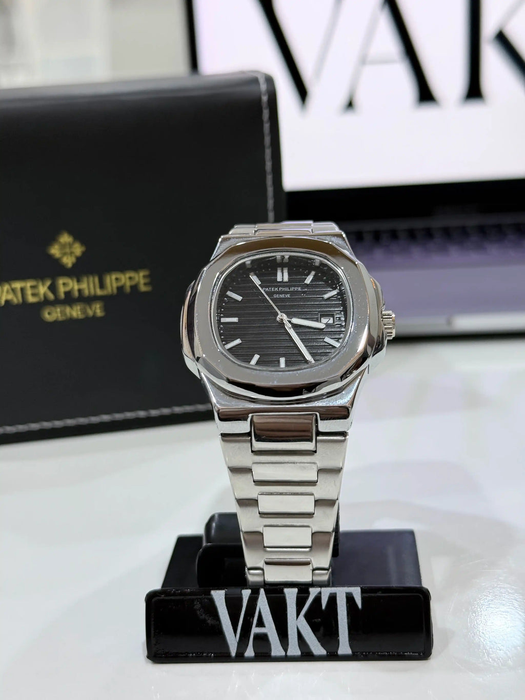 Patek Philippe Nautilus Watch – Black Dial