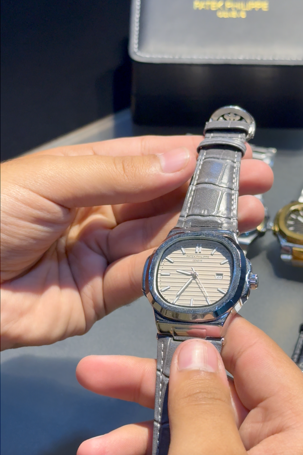 Patek Philippe Nautilus Leather Grey and Silver (Buckle lock)